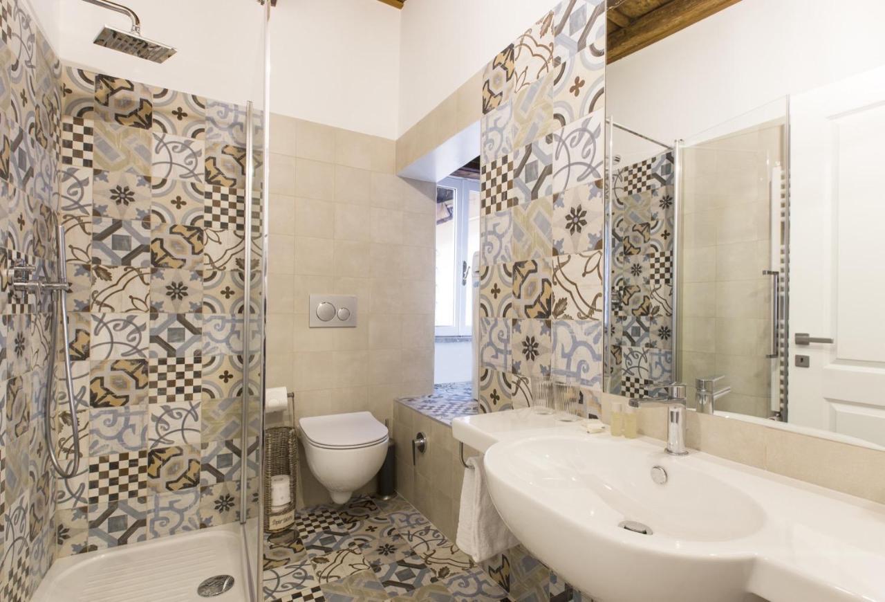 Cozy Apartment In Via Degli Spagnoli - FromhometoRoma Eksteriør bilde