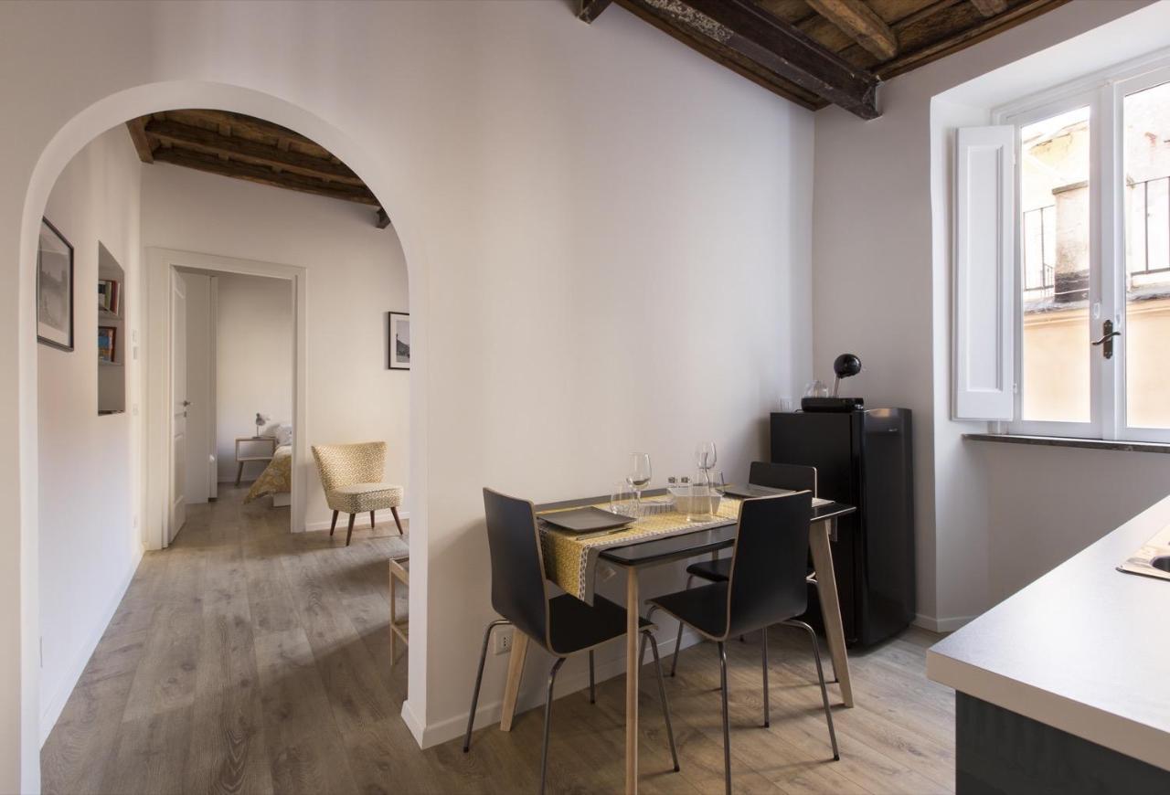 Cozy Apartment In Via Degli Spagnoli - FromhometoRoma Eksteriør bilde