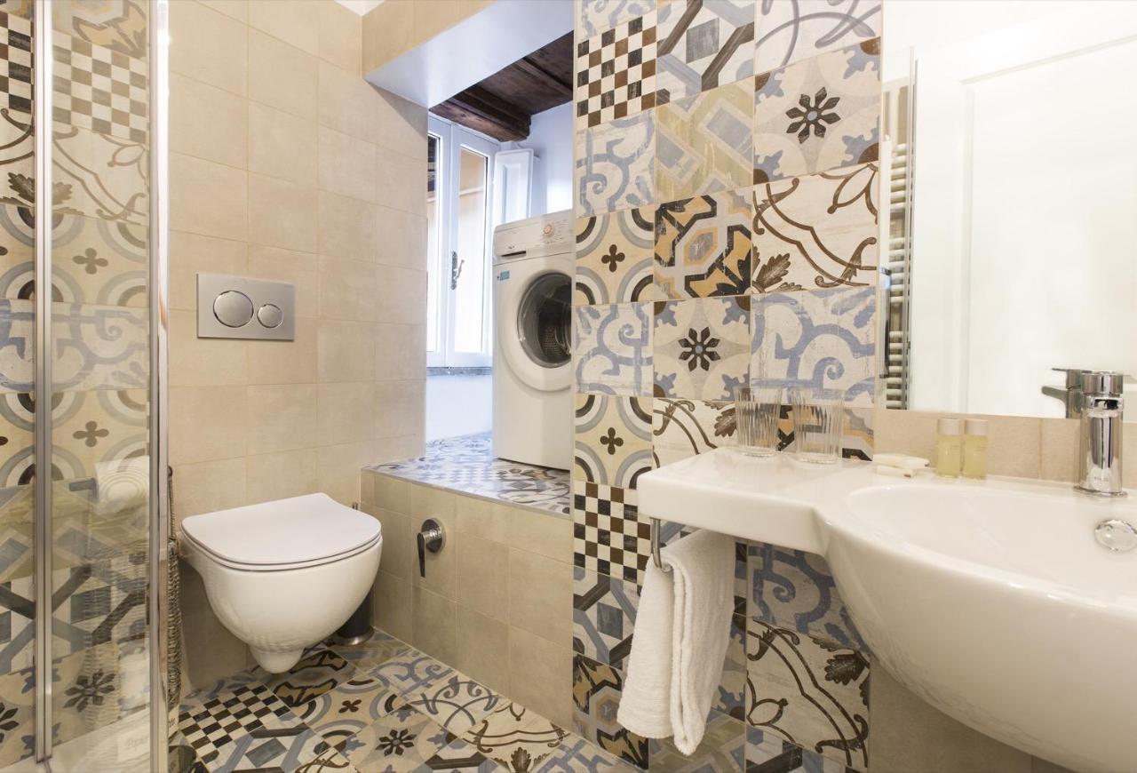 Cozy Apartment In Via Degli Spagnoli - FromhometoRoma Eksteriør bilde